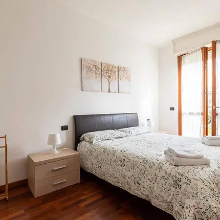 Διαμέρισμα Casty Sweet - Parcheggio Privato Gratuito Μιλάνο